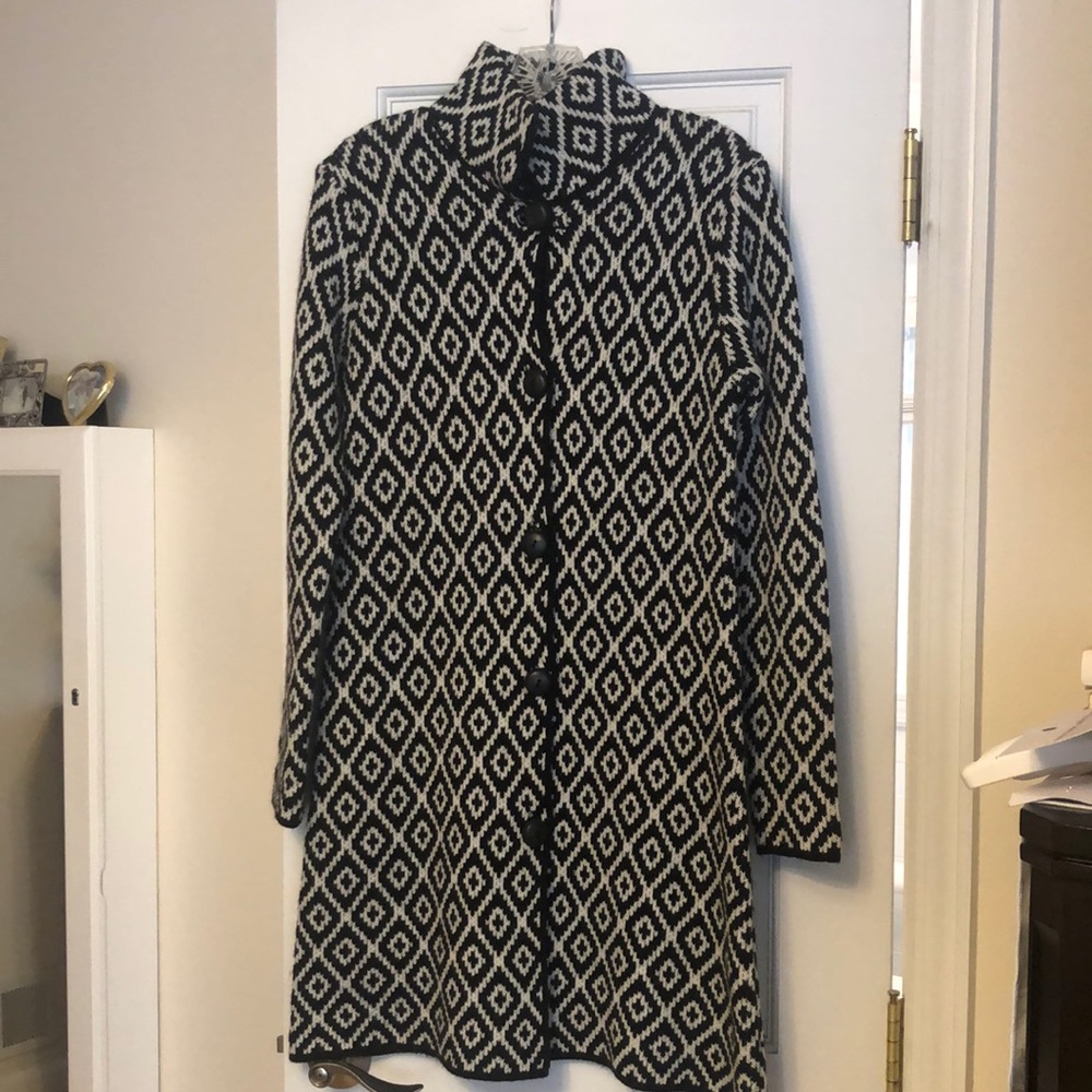 Women’s Sweater Coat - Acrylic Wool Blend - Like New!